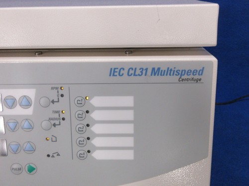 Thermo IEC CL31 Multispeed Centrifuge 11210914, T20 microplate rotor & adapters - Picture 2 of 18