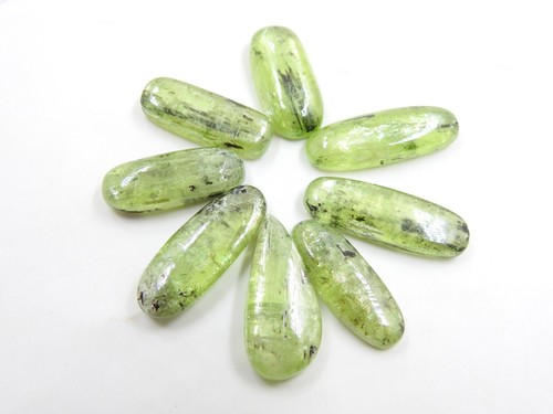 Grüner Kyanit glatter Cabochon Posten/8 Stück 28 x 24 bis 11 x 8 mm ca. 100 % natürlich - Bild 5 von 6