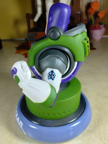 Toy Story Buzz Lightyear Disney Night Light 2022 - New Batteries Included - Picture 7 of 14