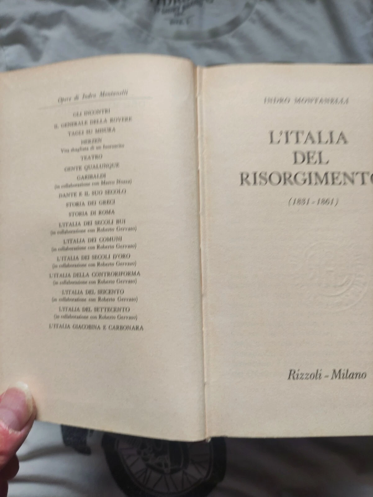 Foto 10 di 21