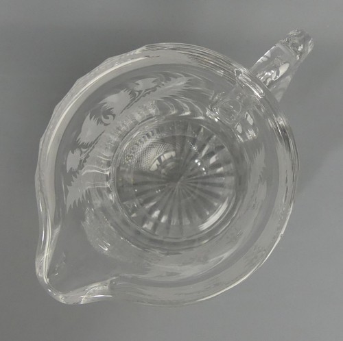 JARRA DE AGUA DE DISEÑO DE CARDO DE CRISTAL DE EDIMBURGO 7 1/2"" (NO MARCADA) - Imagen 4 de 5