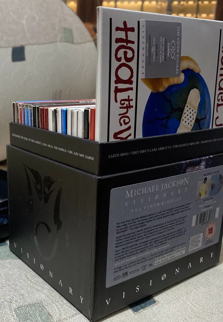 Michael Jackson Visionary The Video Singles double cd/DVD limited