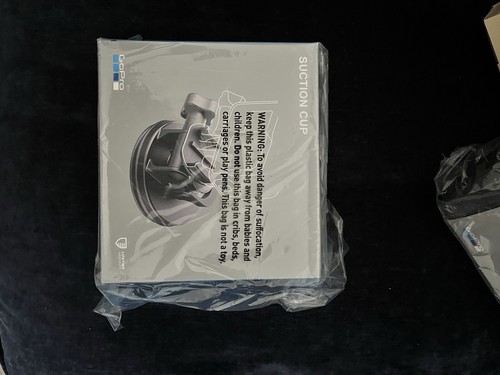 GoPro HERO 12 and accessories - Picture 5 of 9