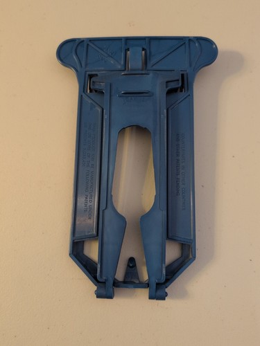 Oreck 09-75657-01 KIT, BAG DOCKING INCLUDES HINGE&CLIP : Buy Online At Best Price In KSA - Souq Is Now - Foto 9