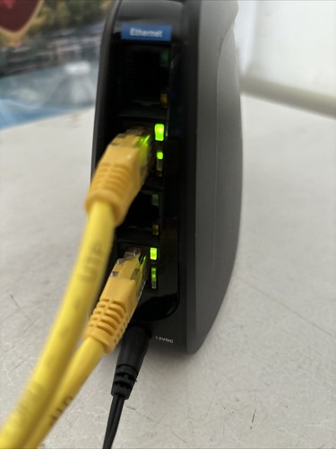 CONNETTORE MULTIMEDIALE WIRELESS LINKSYS N600 DUAL BAND WES610N - Foto 8 di 10