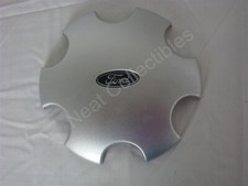 Tapa central plateada brillante de rueda deportiva de 6 radios NOS Contour 1996-97 y emblema Ford