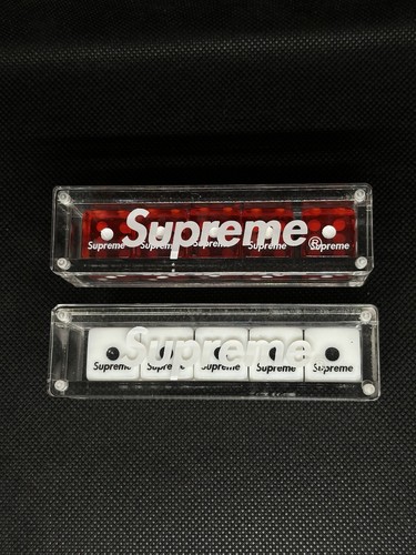 Supreme Logo Dice Set Acrylic Case Box 2011 FW11 Desk Home Decor (BUNDLE OF 2) - Picture 2 of 6