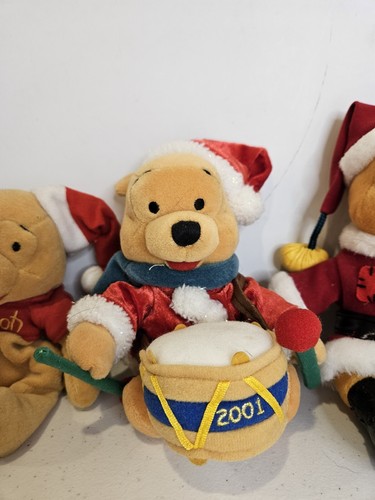 Disney Lot of 4 2001 2002 Christmas Winter Santa WINNIE THE POOH Bean Bag Plush - Picture 11 of 15