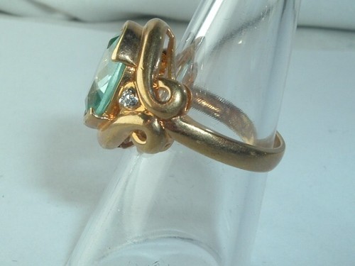 VINTAGE STERLING VERMEIL PERIDOT STONE COCKTAIL RING SIZE 6 - Picture 2 of 4