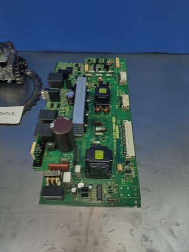 Fanuc A16B-2202-0421/06E Amplifier Card A320-2202-T426/04 - Picture 3 of 5