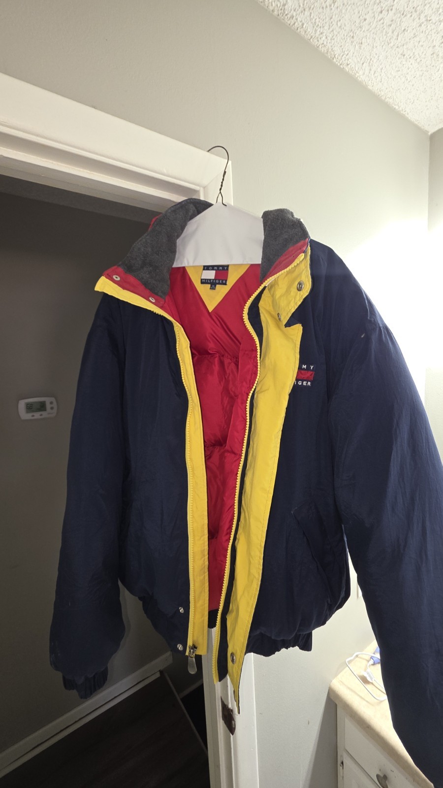 Tommy Hilfiger Ferrari Down Puffer Jacket Vintage image 2