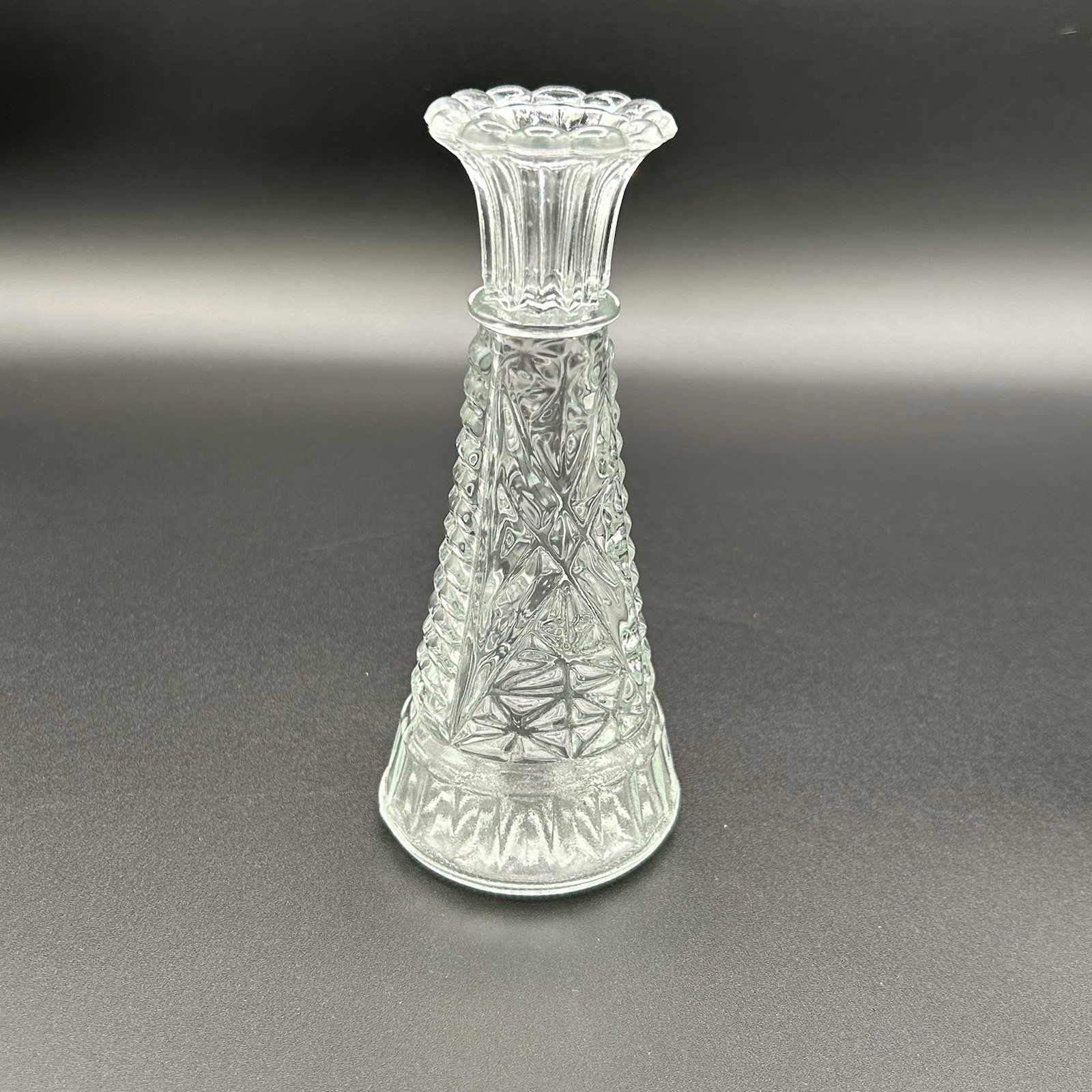 Picture 4 of 24