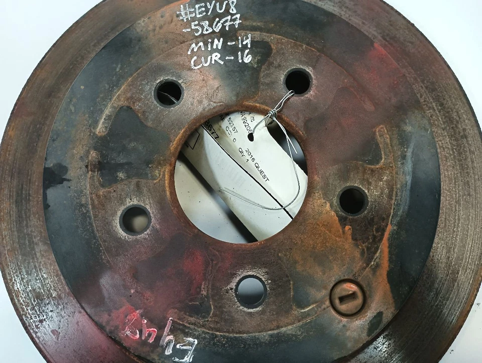 Rear Rotor from 2016 Nissan Quest 11470397 - Image 2 of 4