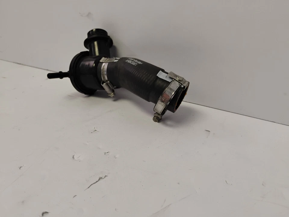 Válvula de derivación de aire de carga de pasajeros OEM 2016-2019 Cadillac CT6 3.0 V6 12692139 Foto 3 de 4