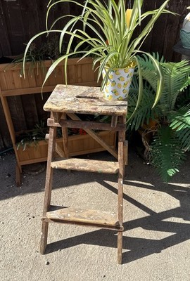 Vintage Holztreppe rustikal Garten Pflanz Laden Display kleine Trittleiter