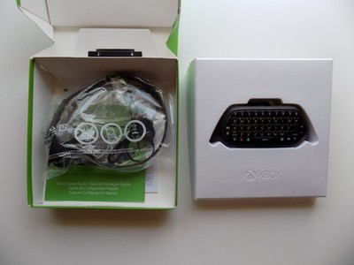 Microsoft Xbox One Chat Pad Keyboard Black Model 1676 With Headset