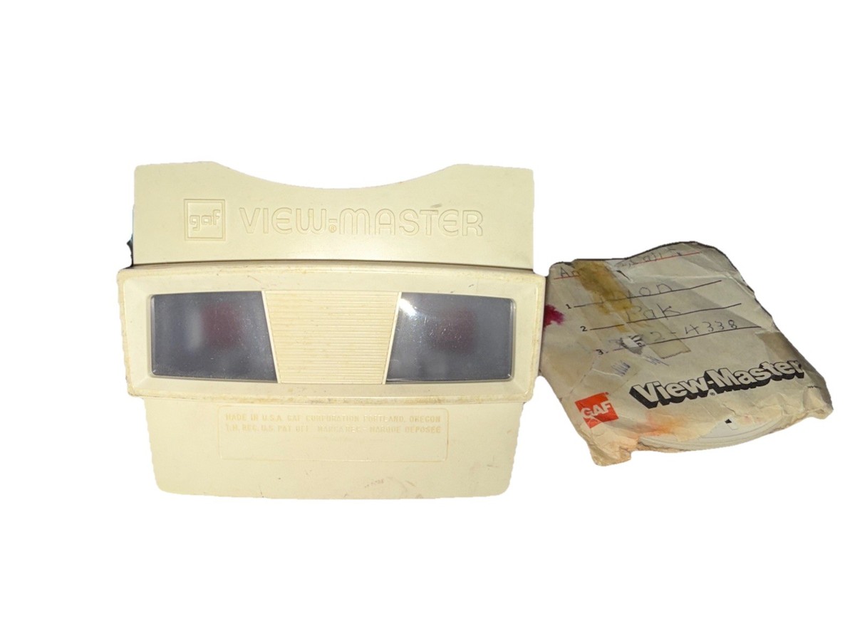 1970s Vintage View Master Red White & Blue Lever Viewfinder Works
