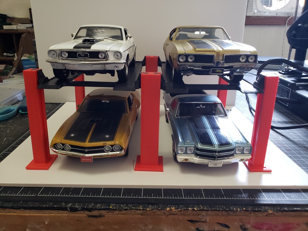 1:18th Scale 4 Post 4 Car Lift for Diorama /Show Case 1/18th Side by Side RED