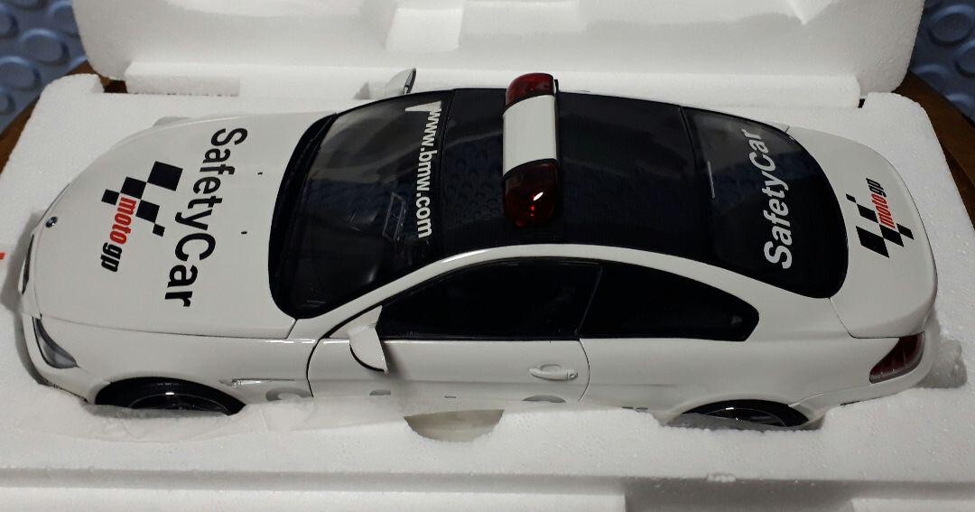 1/18 京商 BMW M6 Moto GP Safery car Kyosho 1/18 BMW M6 MOTO GP 2006 Safety Car | eBay