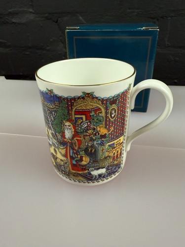Royal Worcester Christmas Past The Night Before Christmas Tea Coffee Mug 9.5 cm - Picture 2 of 6