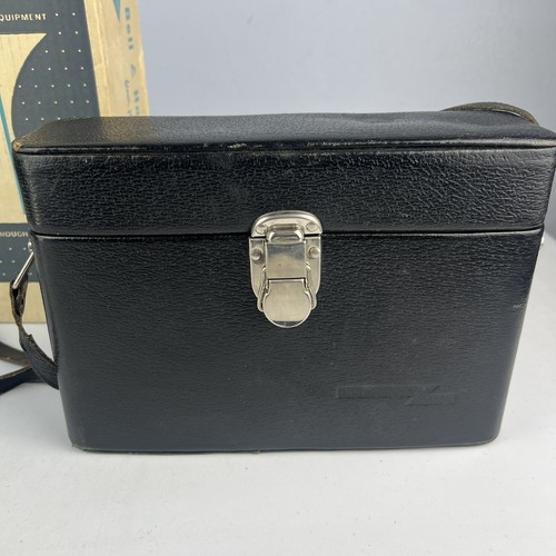Bell & Howell Canon Motor Zoom 8 8mm Film Camera Untested with Carrying Case - Picture 3 of 14