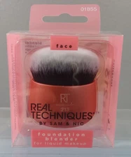 NEW REAL TECHNIQUES FOUNDATION BLENDER LIQUID, CREAM, POWDER MAKEUP BRUSH RT 213