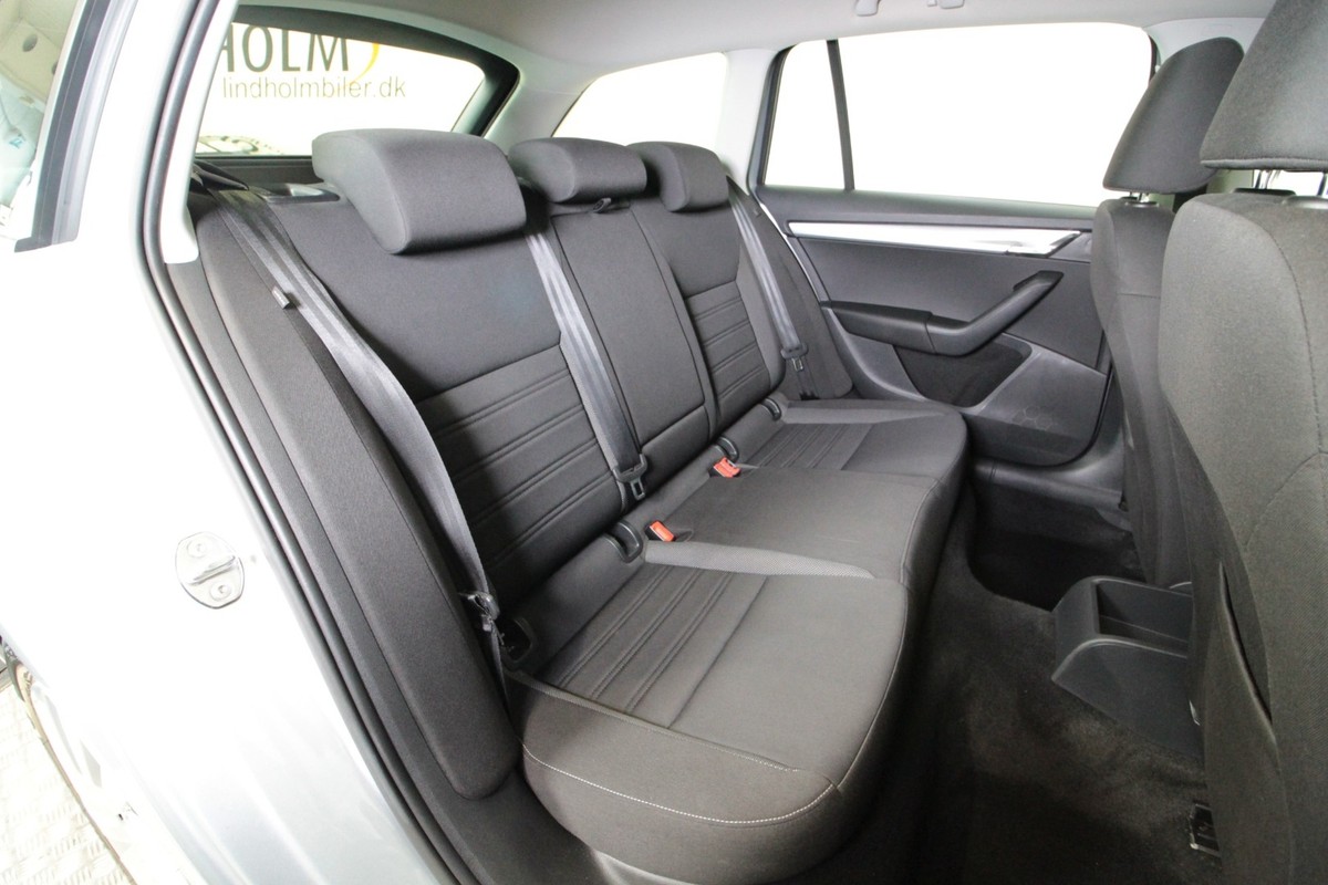 Skoda Octavia 1,6 TDi 110 Ambition Combi