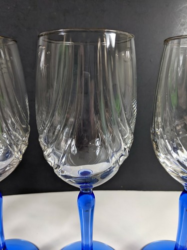 Crystal Wine Goblets Blue Stem Clear Bowl Gold Tone Rim Ribbed Glasses Set of 4 - Picture 7 of 9