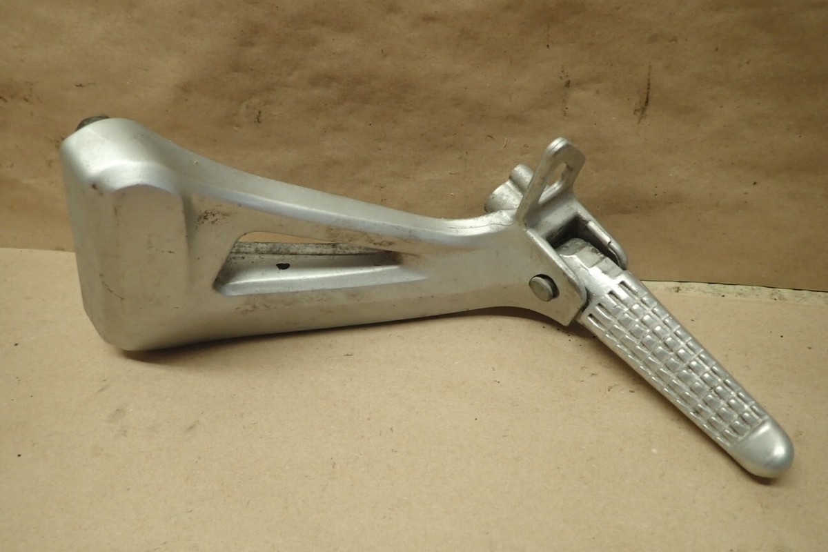 m 2001 SUZUKI SV650 LEFT SIDE FOOT PEG W/ MOUNT ASSY | eBay