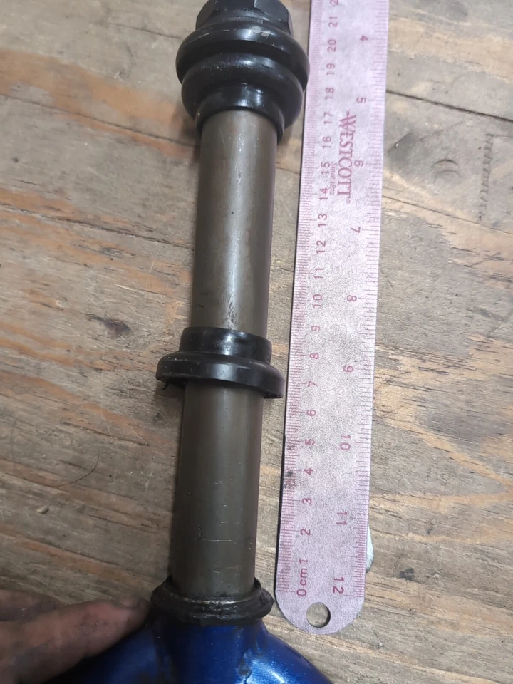 Steel 700C Fork 1-inch 1” Threaded Bright Blue 200mm - Image 2 of 4