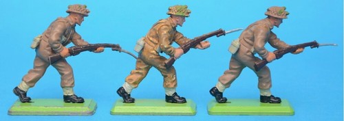 BRITAINS DEETAIL WW2 British Infantry 1/32 54mm toy soldiers - Picture 7 of 10