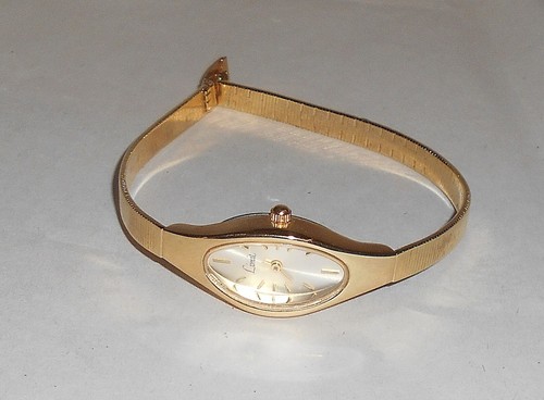 Limit Quartz Ladies Oval Shaped Wrist Watch