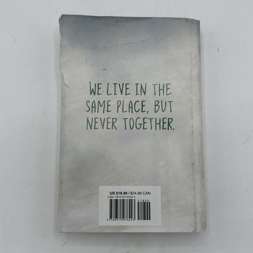 TORN COVER. The Whole Thing Together Hardcover – by Ann Brashares - Signed Copy - Picture 4 of 4