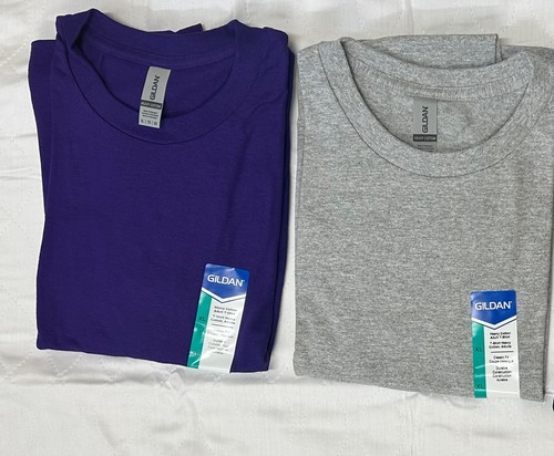 LOT OF 2 GILDAN HEAVY COTTON MENS T SHIRT CREW NECK Purple , Gray XL