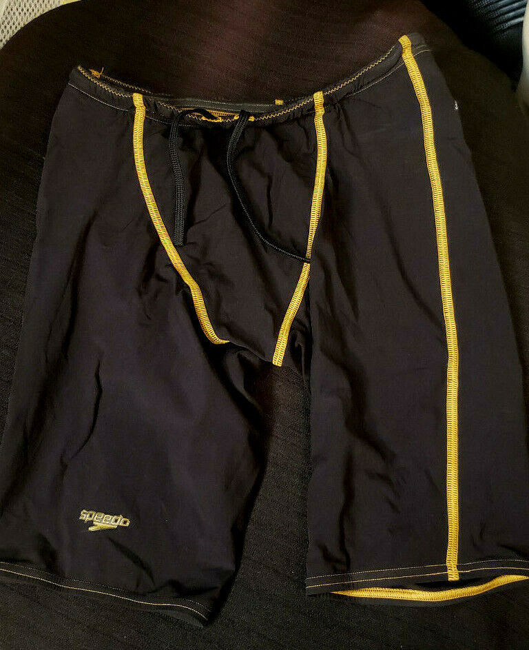 Picture 1 of 6