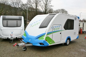 2018-MODEL-KNAUS-SPORT-amp-FUN-TOURING-CARAVAN-FIXED-BED-DEMONSTRATOR-SALE