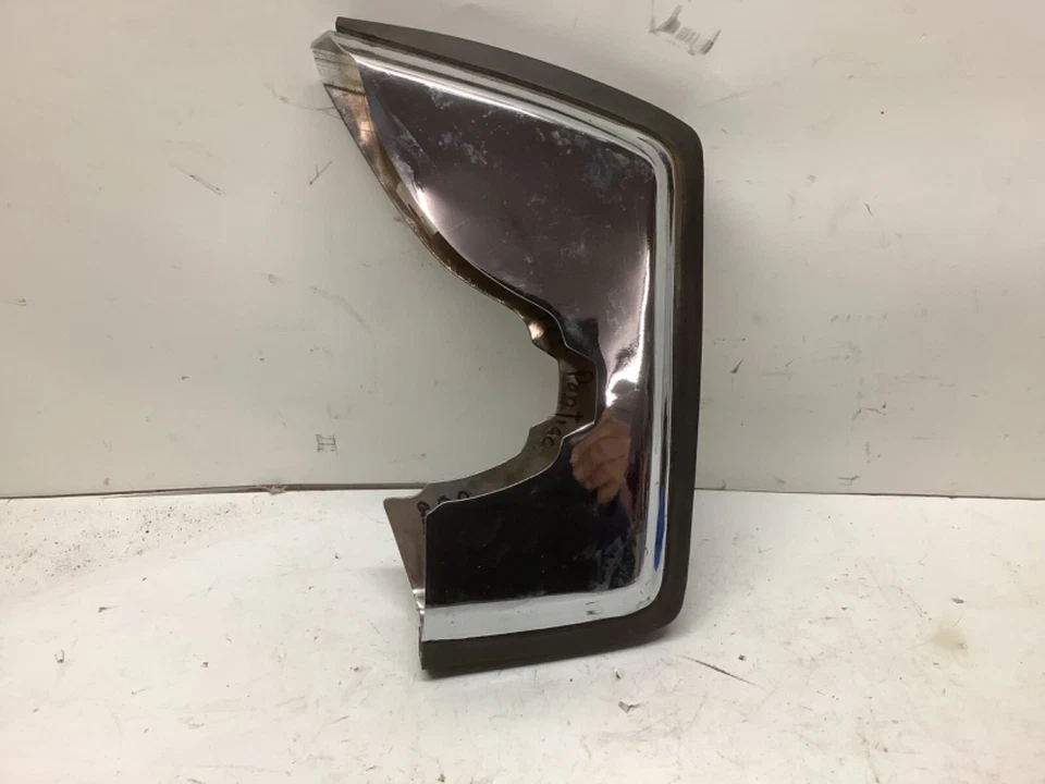 1972 Pontiac Bonneville Catalina Granville Chrome Front Bumper Guard Right RH - Image 2 of 4