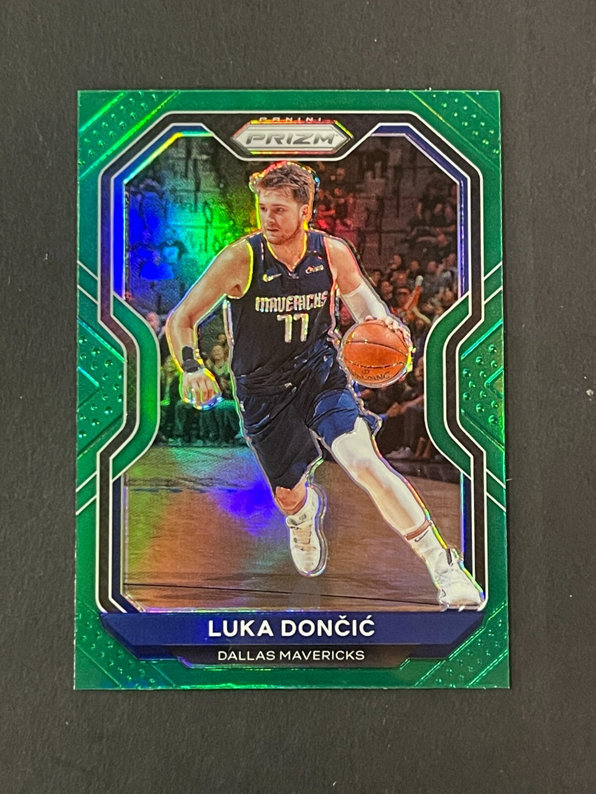2020-21 Panini Prizm Basketball Luka Doncic Dallas Mavericks Green Prizm #32