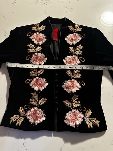 JS Collections Black Velvet Blazer Embroidered Floral Jacket Boho Whimsigoth 6P - Picture 14 of 17