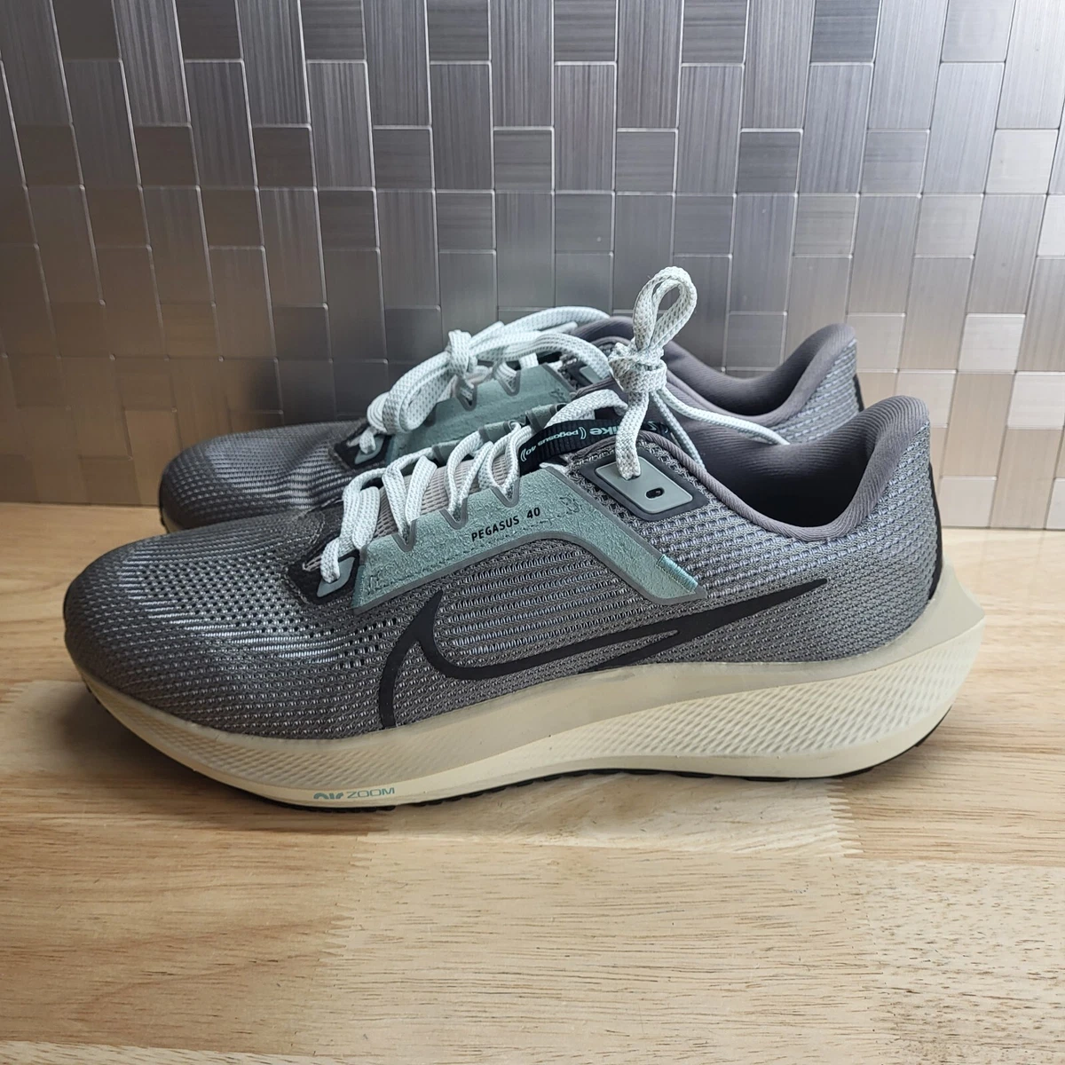 Nike 40 percent clearance off