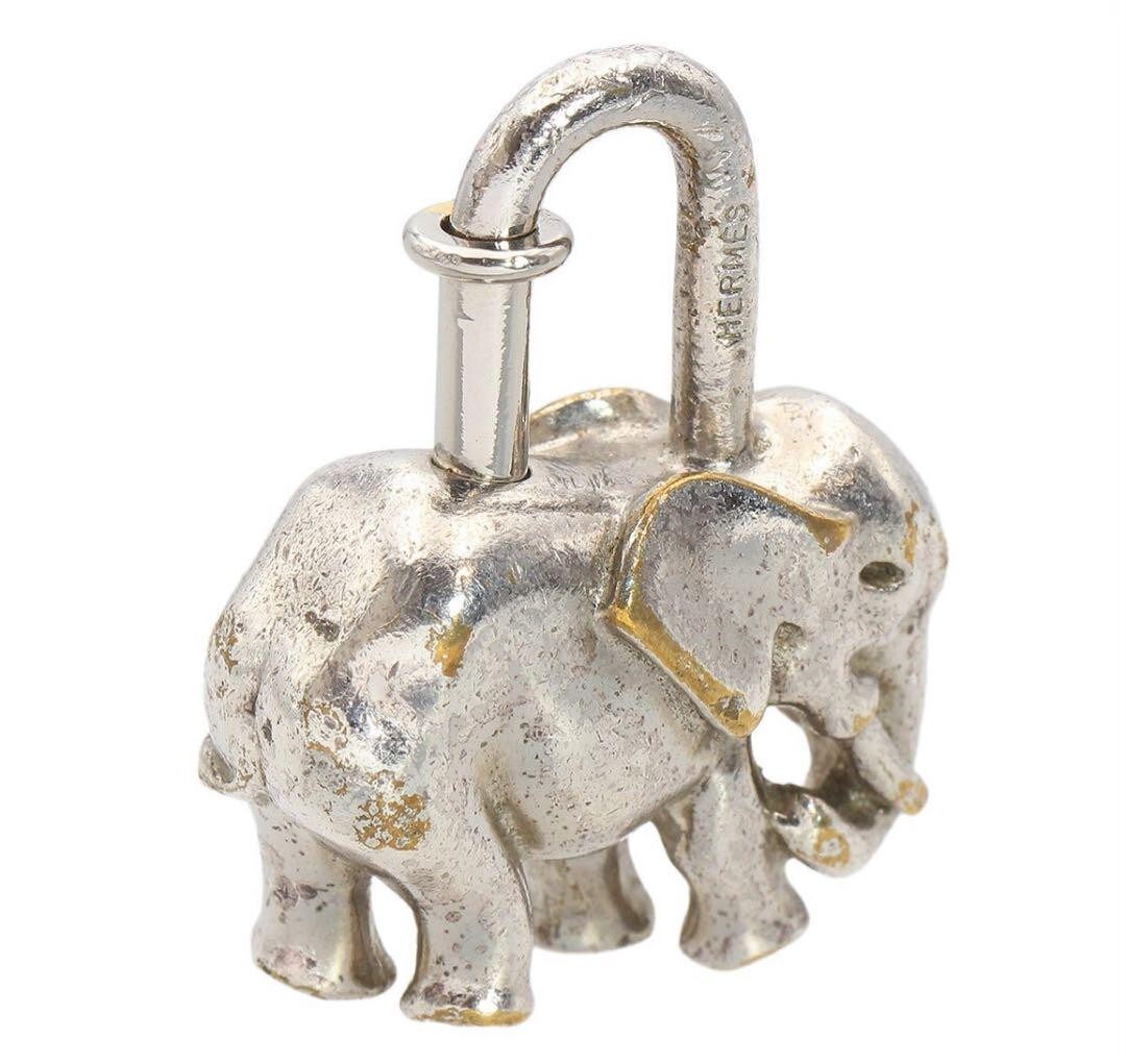 HERMES(エルメス) Padlock Cadena Charm HERMES Set of Padlock & Key Cadena Gold Charm Japan Number