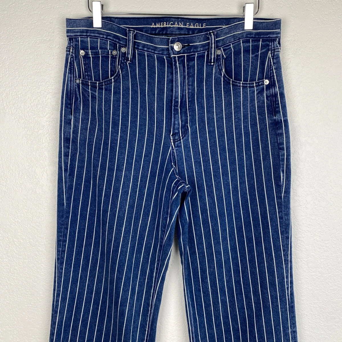 American Eagle women s size 10 Long wide leg crop jeans blue