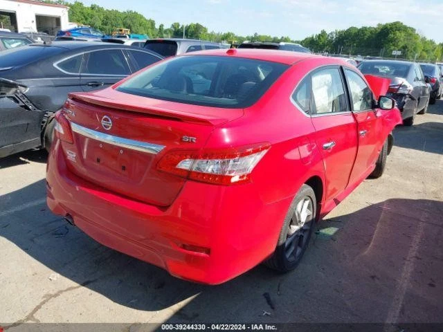 Cuarto de cristal izquierdo usado se adapta a: Nissan Sentra 2015 grado A izquierdo Foto 2 de 4