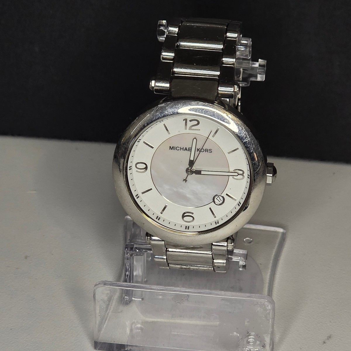 Michael Kors MK-5076 Wrist Watch Women OS Silver Mother of  display picture 2