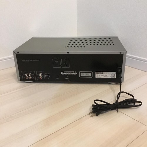 TEAC AD-RW900 Compact Disc Recorder Reverse Cassette Deck Silver Used JP - Picture 6 of 9
