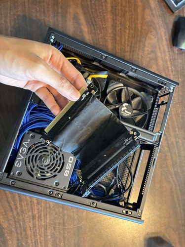 Fractal Design Mini-ITX PC-Gehäuse - Schwarz mit 850W SFX-Netzteil - Bild 3 von 7
