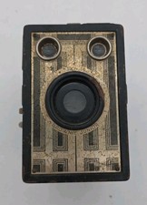 VINTAGE 1930s KODAK BROWNIE JUNIOR SIX 20 CAMERA