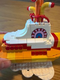 LEGO Ideas: The Beatles Yellow Submarine (21306) 99% Complete