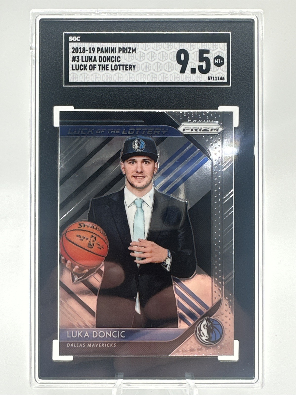 2018/19 Panini Prizm Luka Doncic Luck Of The Lottery Rookie SGC 9 MINT