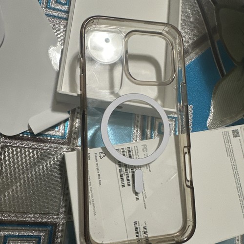iPhone 16 Pro Max Desert Titanium 512 Go - Boîte vide uniquement avec coque - Photo 11 sur 11